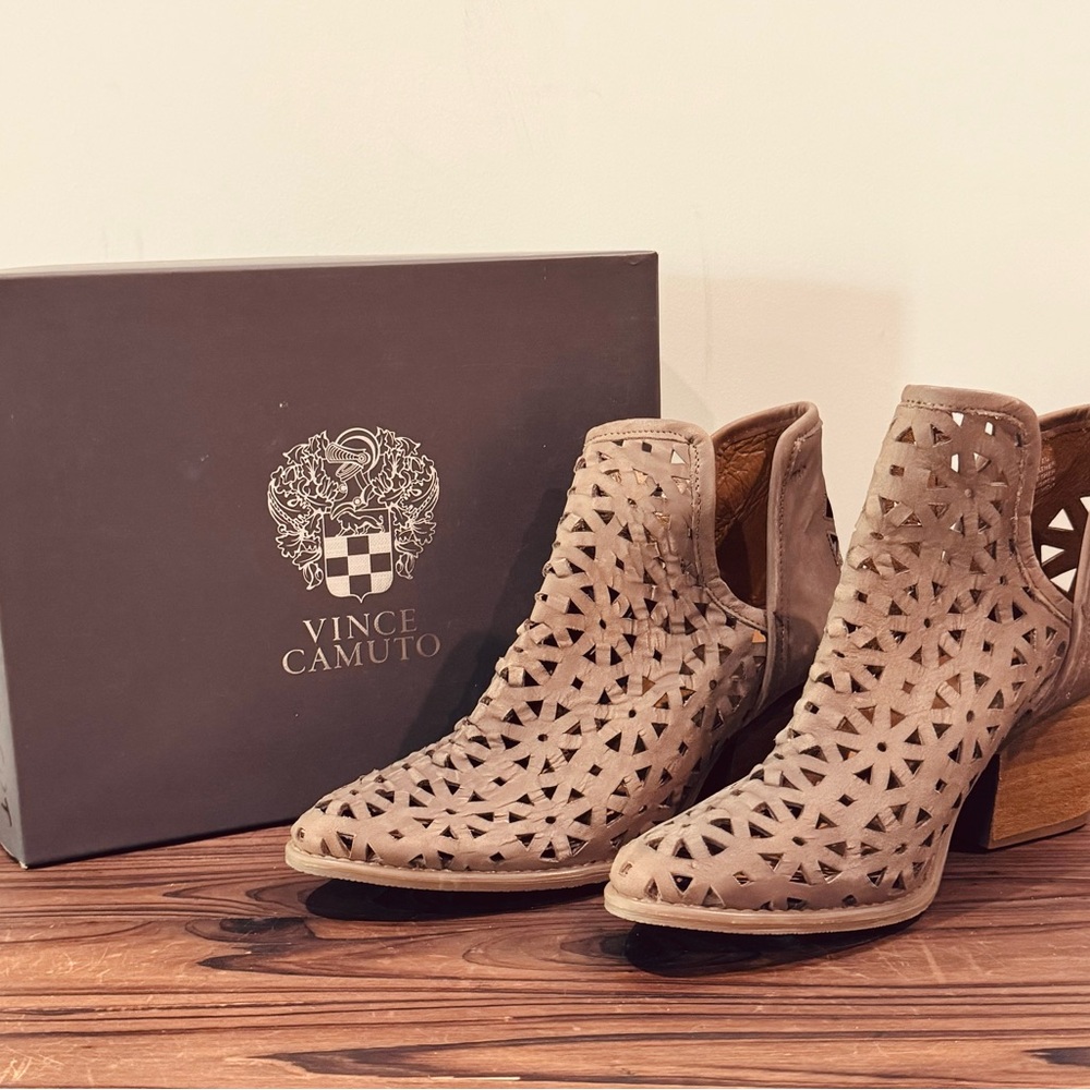 Vince Camuto heeled booties; size 9; laser cut out; suede booties;